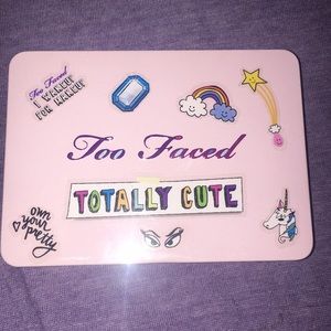 TooFaced Totally Cute Palette